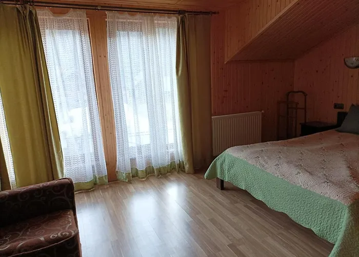 сімейний у діани